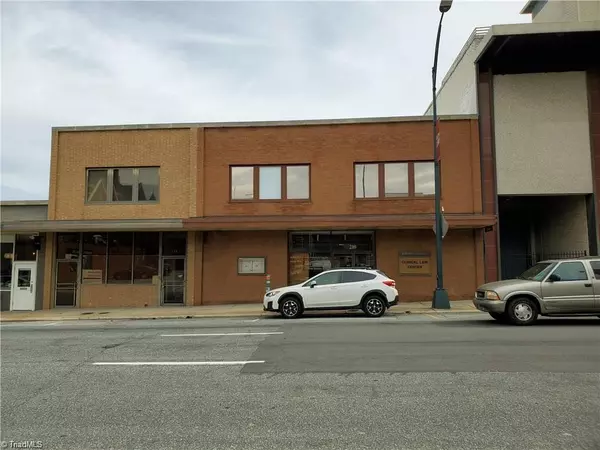 210 W Friendly AVE #5, Greensboro, NC 27401