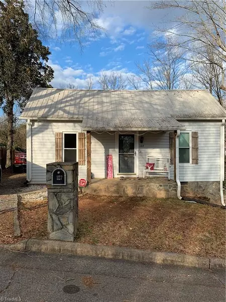 107 Madison ST, Mayodan, NC 27027