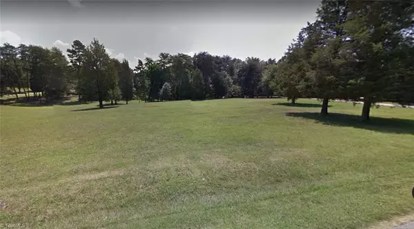 2508 Pleasant Ridge RD, Summerfield, NC 27358