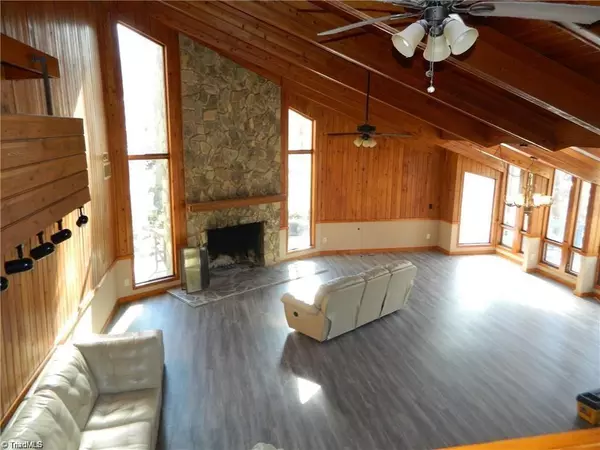 Oak Ridge, NC 27310,4552 Peeples RD