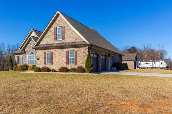 Belews Creek, NC 27009,8251 Blackberry Ridge CT