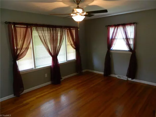 Archdale, NC 27263,111 Meredith DR