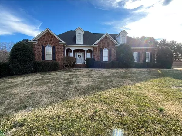 Tobaccoville, NC 27050,5054 Tobaccoville RD