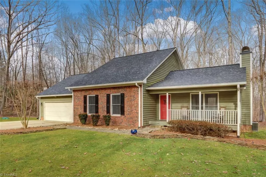 Eden, NC 27288,141 Glencove DR