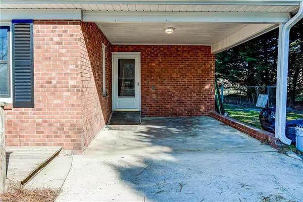 Archdale, NC 27263,6905 Harlow DR