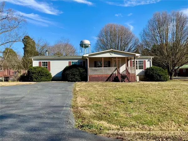 155 Avenue C, Lexington, NC 27292