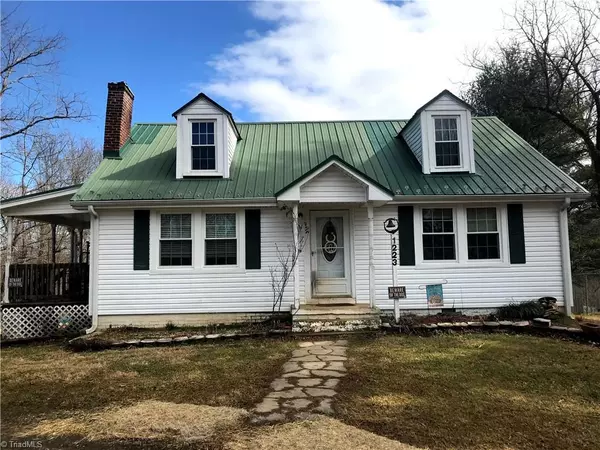 1223 Armory RD, North Wilkesboro, NC 28659
