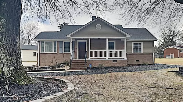 718 Church ST, Gibsonville, NC 27249