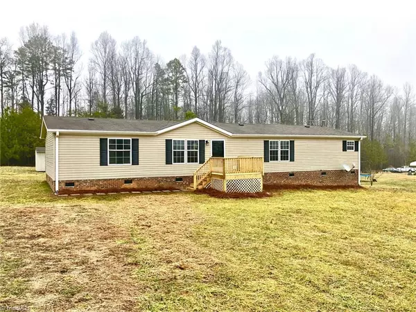 2635 Ashewood DR, Snow Camp, NC 27349
