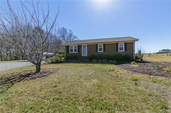 4008 Lebanon RD, Efland, NC 27243