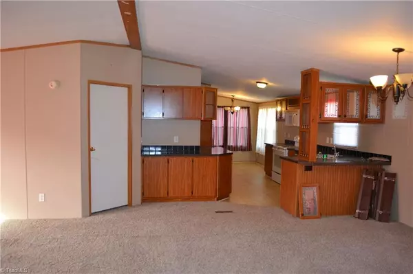 Mayodan, NC 27027,155 Ellis RD