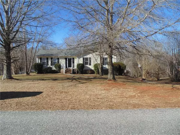 8161 Creedmoor DR, Rural Hall, NC 27045