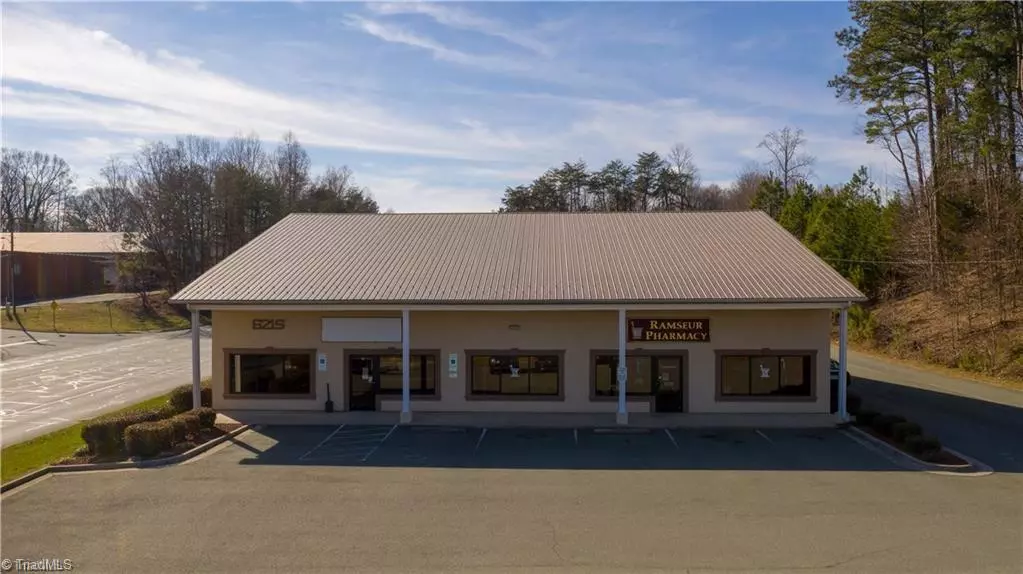 6215 US Highway 64 E, Ramseur, NC 27316