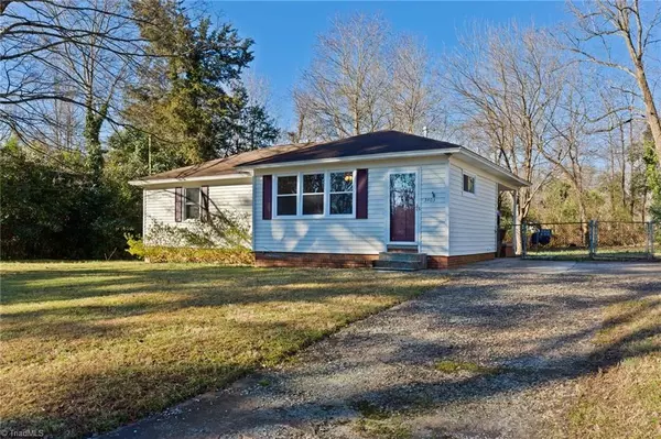 3403 Canterbury ST, Greensboro, NC 27408