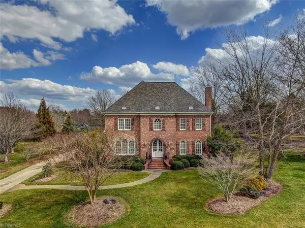 7102 Henson Farm WAY, Summerfield, NC 27358