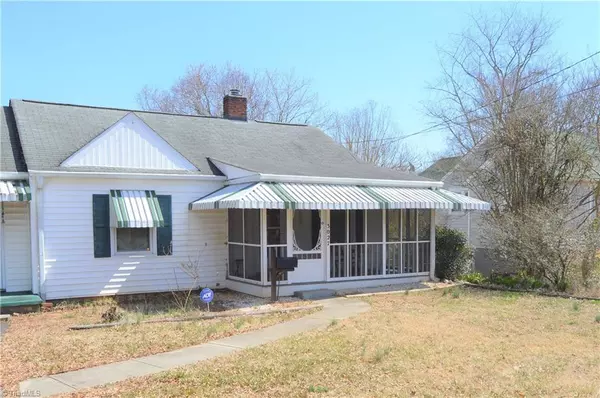 Winston Salem, NC 27127,3027 Konnoak DR