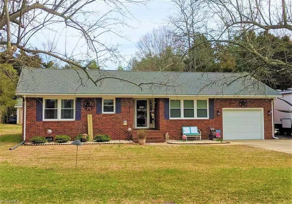 Eden, NC 27288,228 Fairway DR