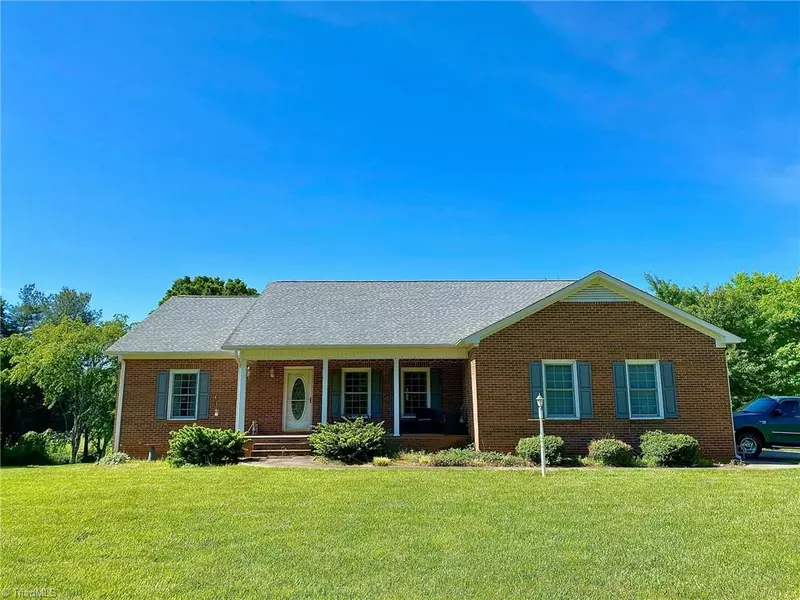 113 Kiser RD, King, NC 27021