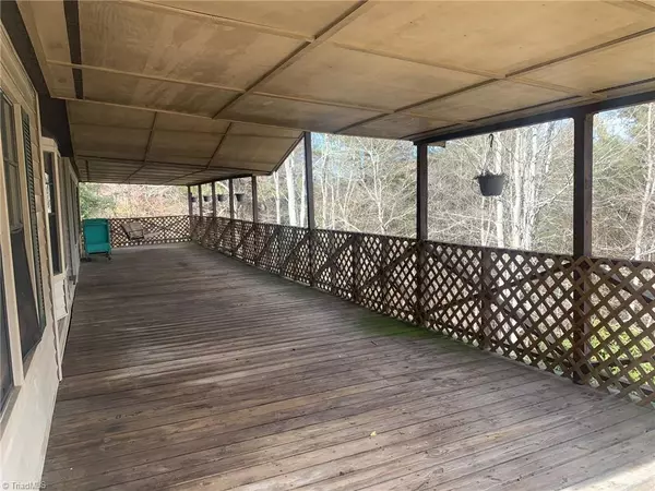 West Jefferson, NC 28694,276 Holly Ridge RD