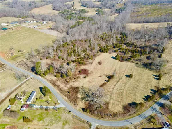 00 Cowels RD, Hamptonville, NC 27055