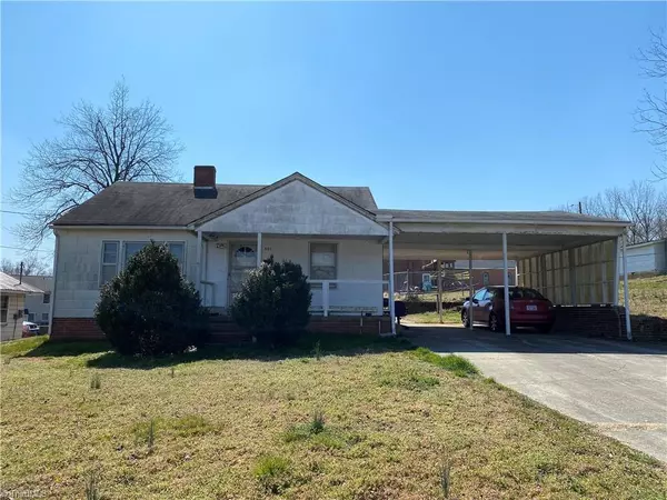 307 Pine ST, Roxboro, NC 27573