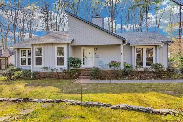 1716 Dunleith WAY, Greensboro, NC 27455