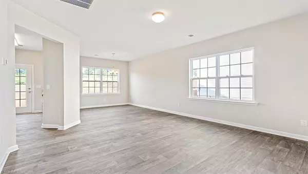 Greensboro, NC 27405,3828 Buckskin WAY