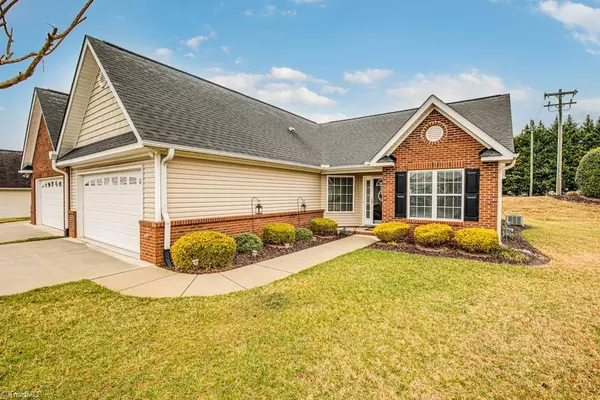 King, NC 27021,121 Brae Ridge LN