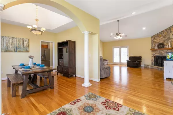 Pleasant Garden, NC 27313,1979 Willow Chapel CT