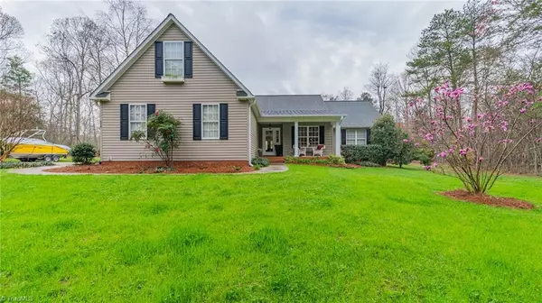 848 Embler RD, Lexington, NC 27292