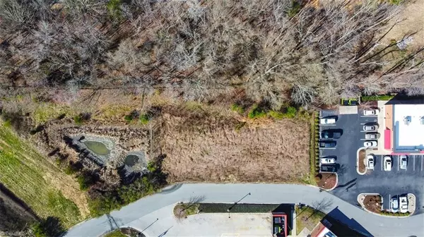 1004 Gardner Hill DR, Jamestown, NC 27282