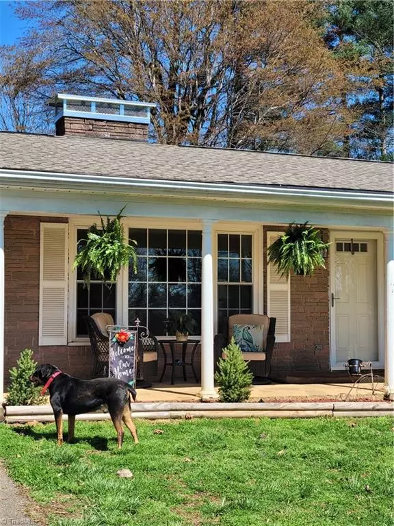 Mount Airy, NC 27030,162 Florida AVE