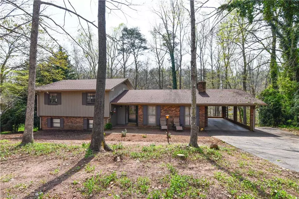 Stoneville, NC 27048,154 Nevermore DR