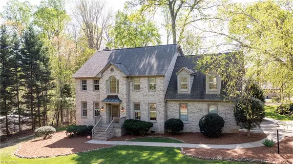 6747 Phillip CT, Summerfield, NC 27358