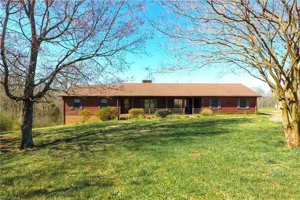 7533 Mayberry Mill RD, Hamptonville, NC 27020