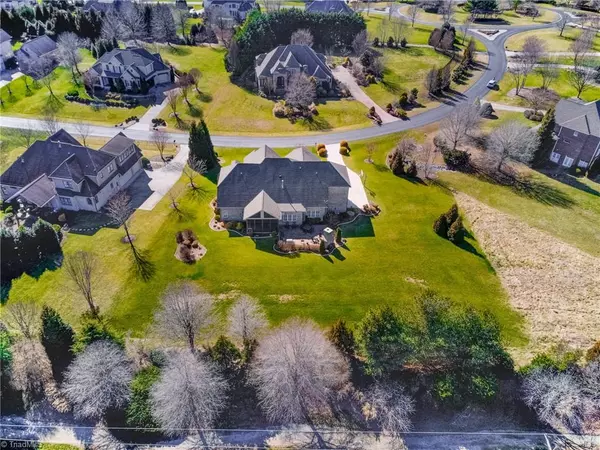 Summerfield, NC 27358,5690 Green Dale CT