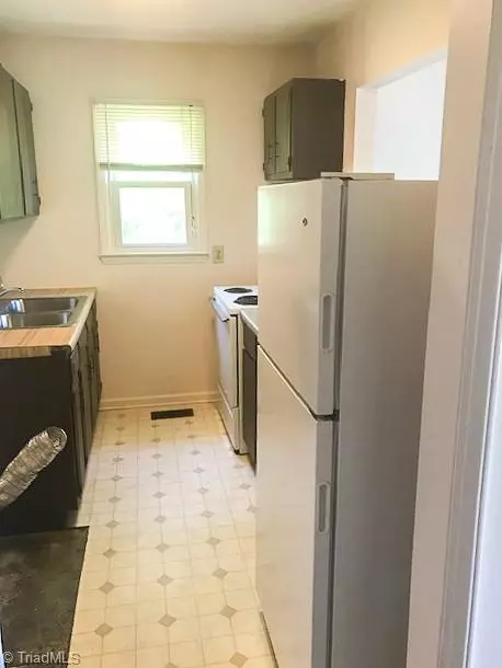 Winston Salem, NC 27127,2704 Lovedale AVE