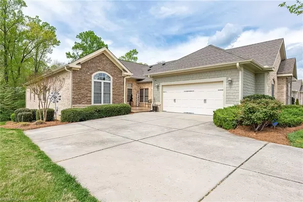 1904B Whisper Lake DR, Whitsett, NC 27377