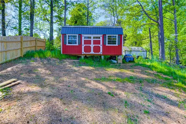 Tobaccoville, NC 27050,4941 Boiling Springs RD