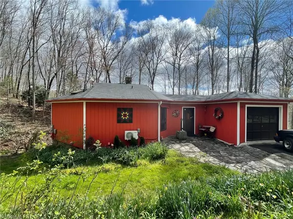 360 Quail Hollow RD, Jefferson, NC 28640