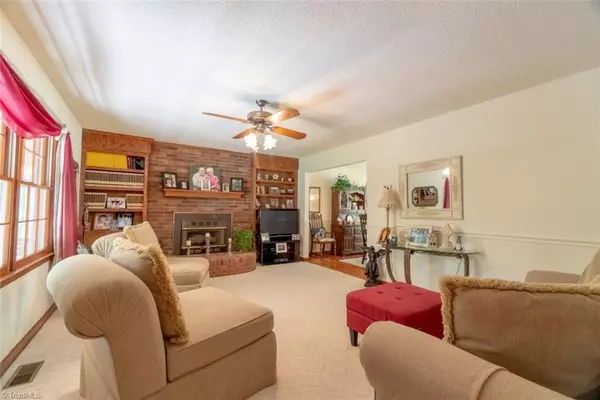 Belews Creek, NC 27009,8890 Connie TRL