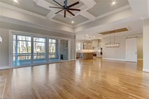 Summerfield, NC 27358,8303 Cavelletti CT