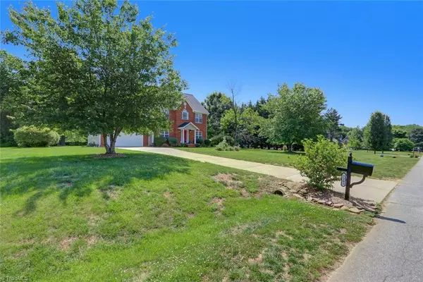 Summerfield, NC 27358,3301 Annry DR