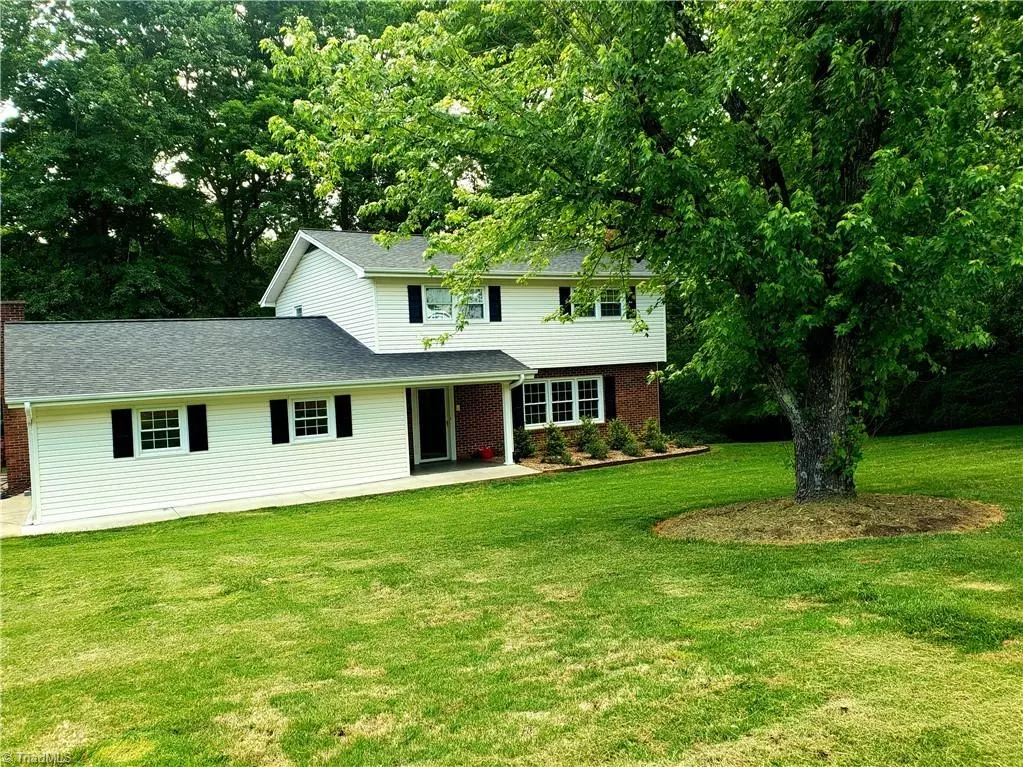 North Wilkesboro, NC 28659,810 Coffey AVE