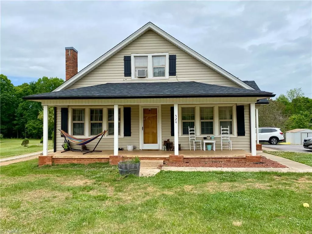 North Wilkesboro, NC 28659,524 Friendship Cross ST