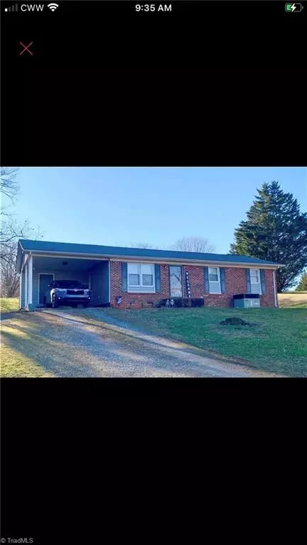 204 Meadow Lane RD, Hays, NC 28635