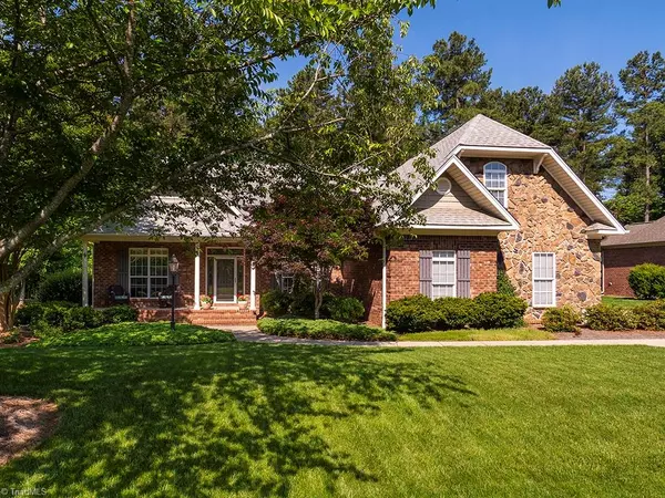 7405 Summer Wind CT, Summerfield, NC 27358