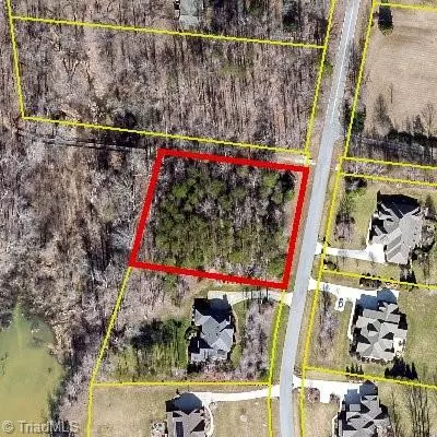 6799 Bronco LN, Summerfield, NC 27358