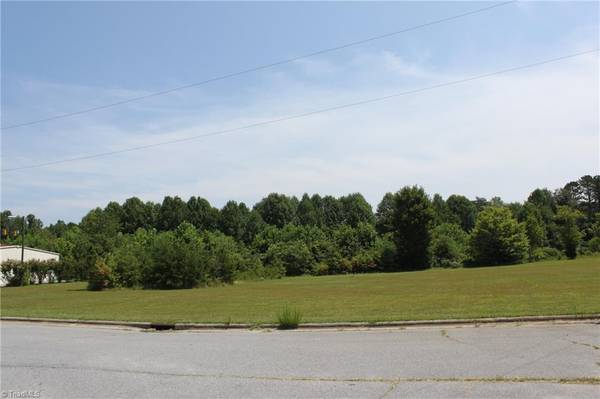 TBD-2 Brandywine CIR, Elkin, NC 28621