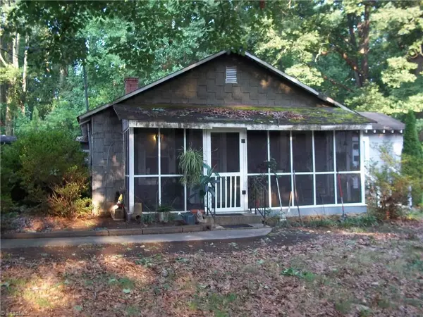 4007 Oak Ridge RD, Summerfield, NC 27358